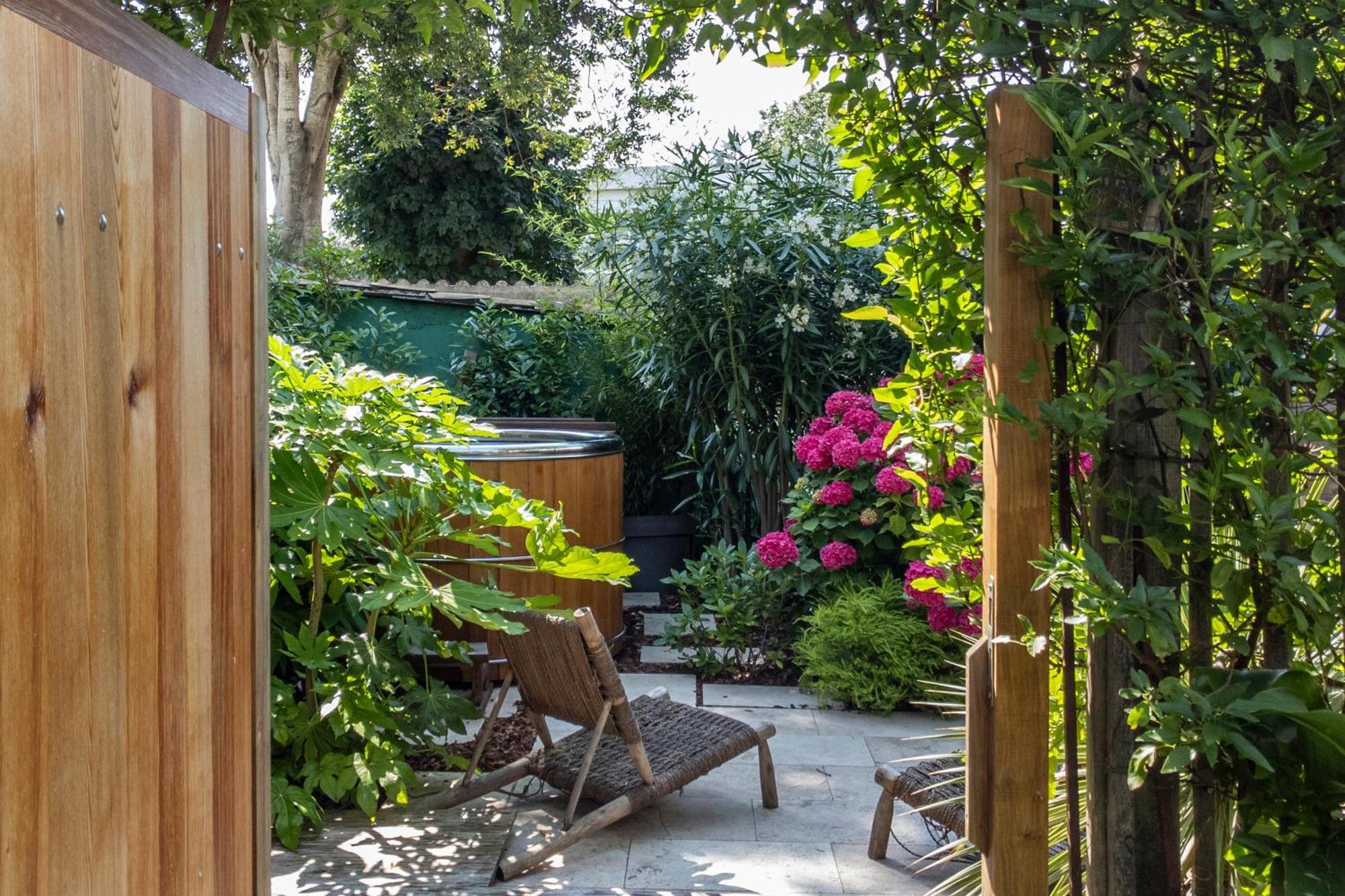 Escale Rochelaise B&B, Spa Bain Nordique Et Sauna Tonneau ลาโรแชล ภายนอก รูปภาพ
