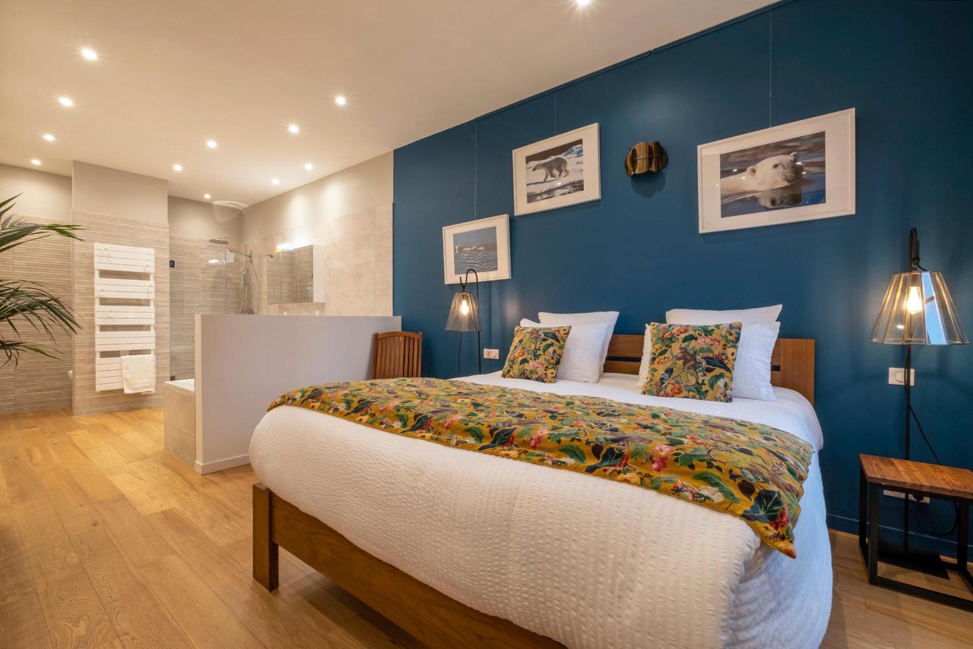 Escale Rochelaise B&B, Spa Bain Nordique Et Sauna Tonneau ลาโรแชล ภายนอก รูปภาพ